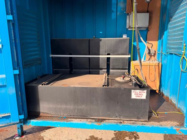 6 x 9 generator container bunded fuel bowser stati 383562275
