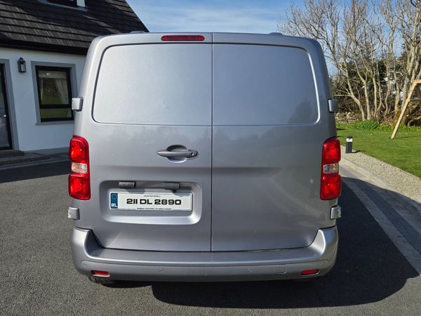 Vauxhall Vivaro 2021 383572538