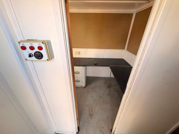 32 x 9 welfare cabin office canteen drying room .. 383525902