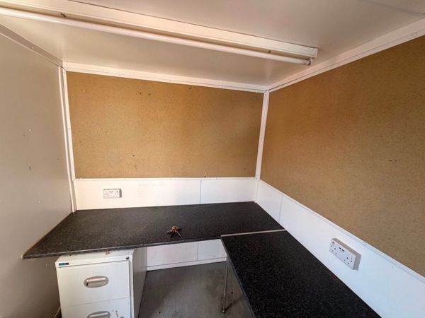 32 x 9 welfare cabin office canteen drying room .. 383525904