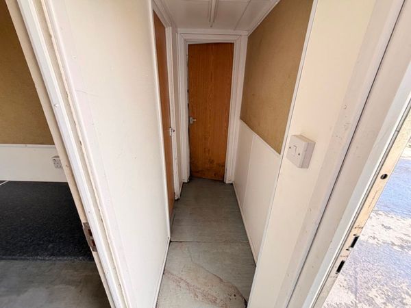 32 x 9 welfare cabin office canteen drying room .. 383525906