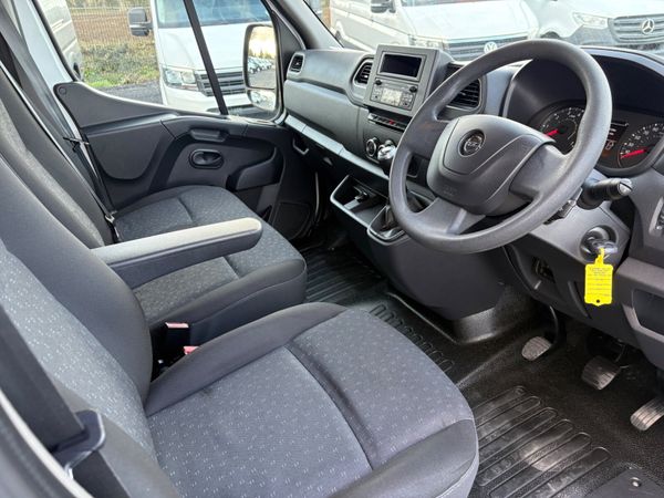 Opel Movano 383529884