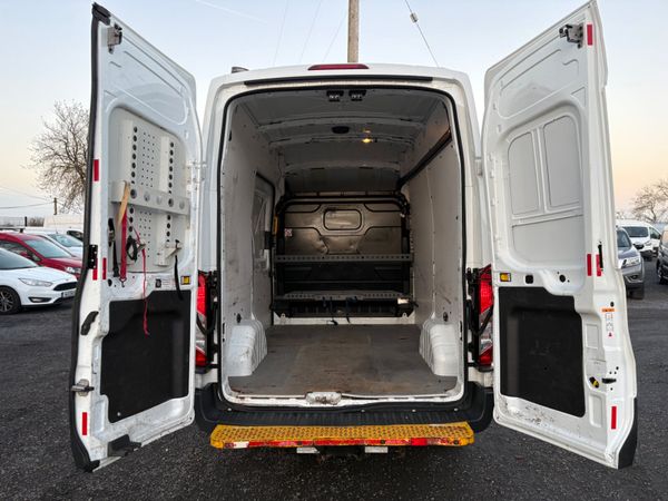 Ford Transit 350 383530081