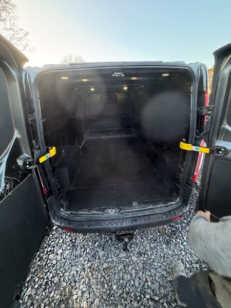 NO VAT Transit custom LWB 383530094