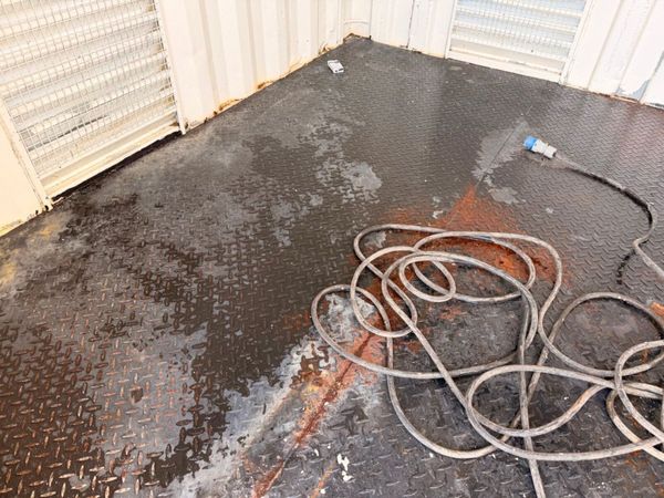 10 x 8 site container vented + checker plated floo 383533048