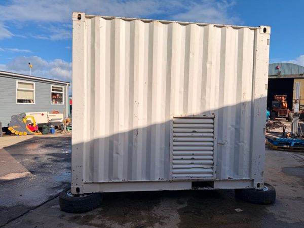 10 x 8 site container vented + checker plated floo 383533060