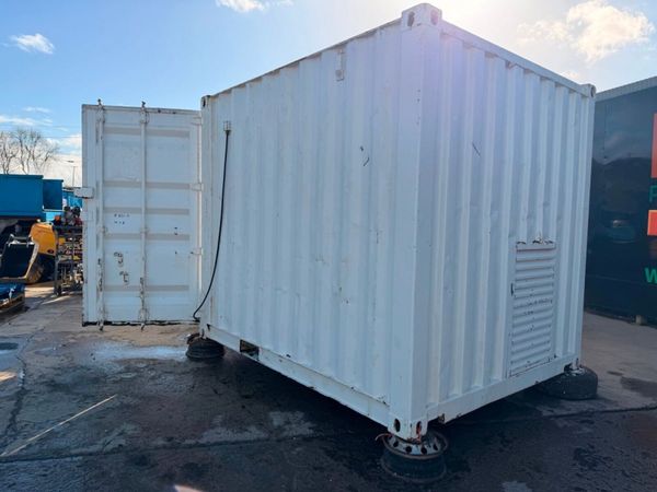 10 x 8 site container vented + checker plated floo 383533064