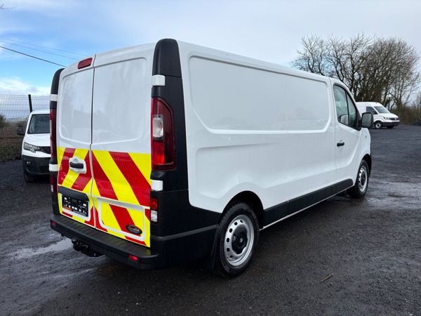 Opel Vivaro 383536466