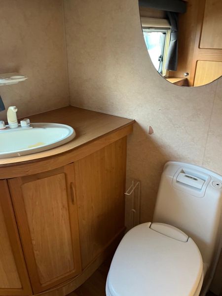 ✨BARGAIN SWIFT LIFESTYLE 4 BERTH✨ 383647509