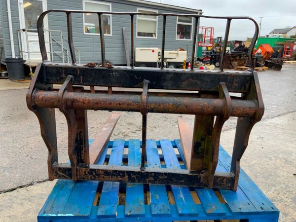 MANITOU TELEPORTER FORK CARRIAGE.......795. 383692003