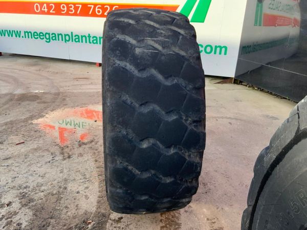23.5 x 25 RADIAL DUMP TRUCK / LOADER TYRES....12 383694845