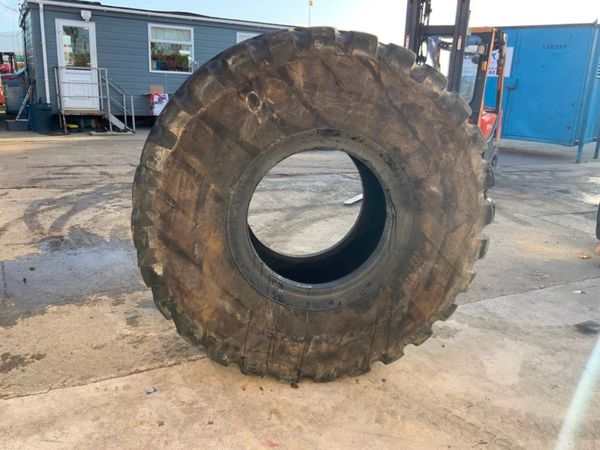 23.5 x 25 GOODYEAR RADIAL DUMPER TYRE.......003. 383694895