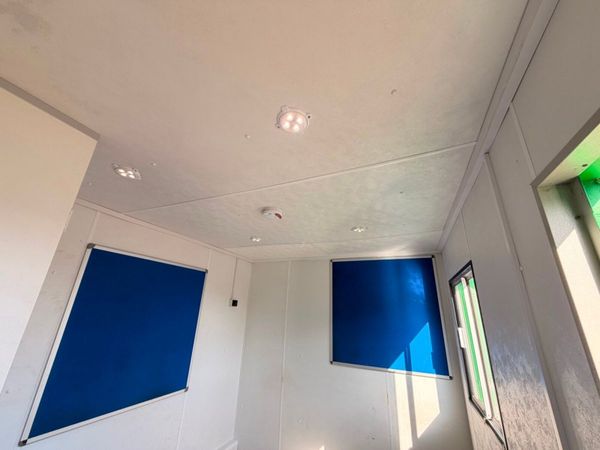 25 x 9 welfare cabin generator toilet  site office 383630755