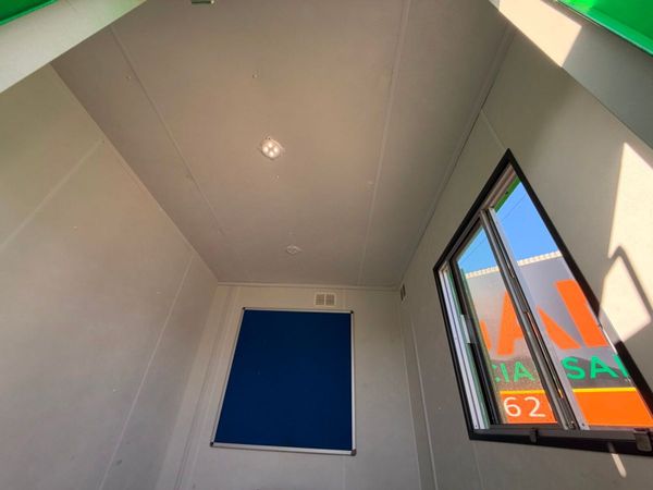 25 x 9 welfare cabin generator toilet  site office 383630764