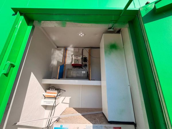 25 x 9 welfare cabin generator toilet  site office 383630774