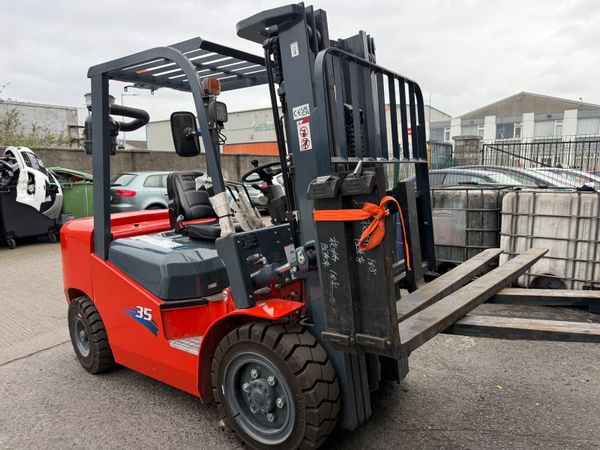 FORK LIFT 383749202