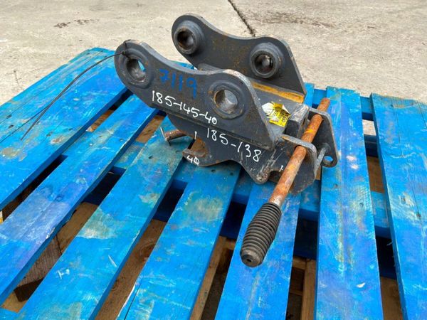 STRICKLAND QUICK HITCH.....40mm PINS........7119. 383789363