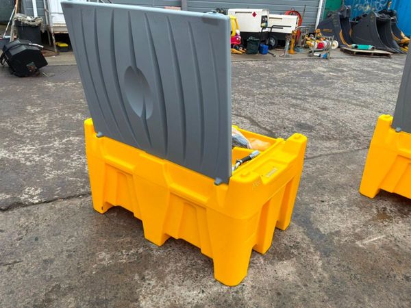 330lts FUEL STORAGE / DELIVERY BOWSER........330m 383789402