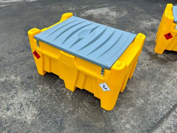 330lts FUEL STORAGE / DELIVERY BOWSER........330m 383789411