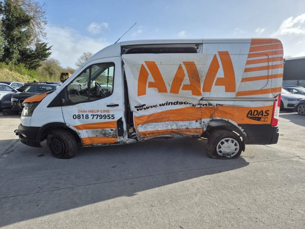2024 Ford Transit RWD *For Parts* 383792979