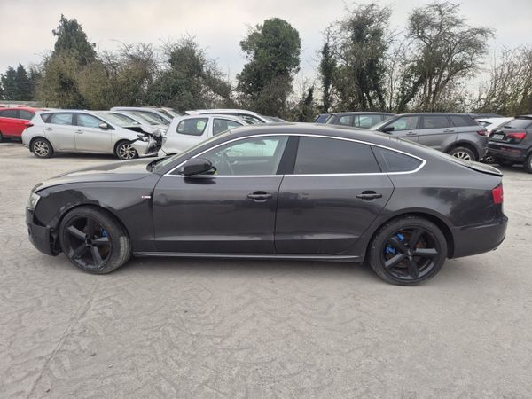 2011 Audi A5 *For Parts* 383797141