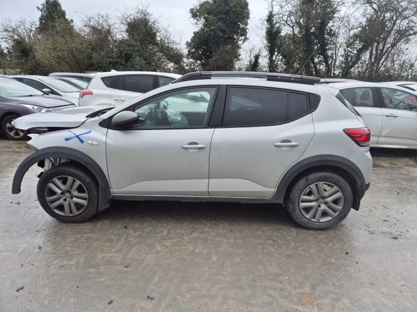 2024 Dacia Sandero *For Parts* 383799079
