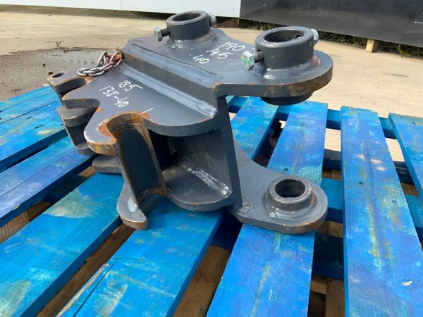 STRICKLAND QUICK HITCH........40mm PINS......7122. 383704334