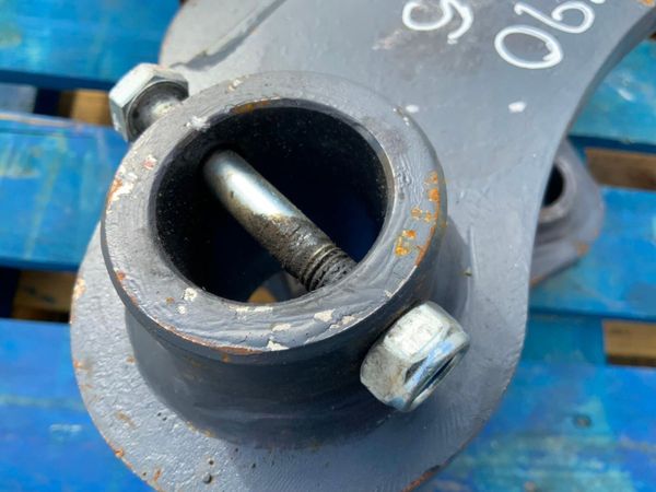 STRICKLAND QUICK HITCH........40mm PINS......7122. 383704336