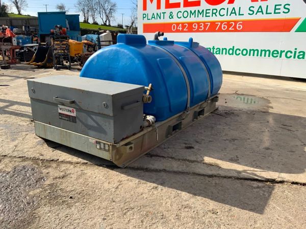 WESTERN STATIC WATER BOWSER & PUMP......1259. 383712001