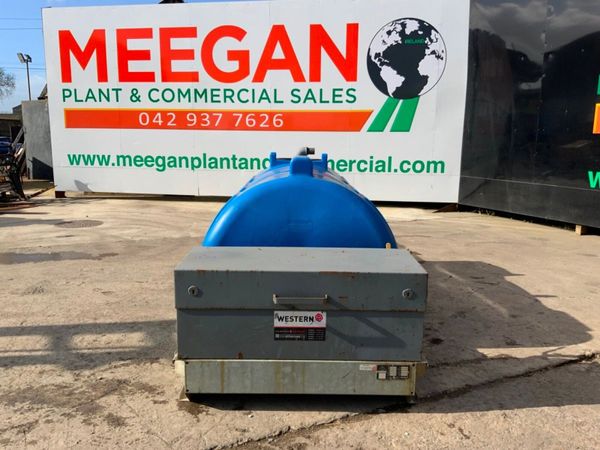 WESTERN STATIC WATER BOWSER & PUMP......1259. 383712004