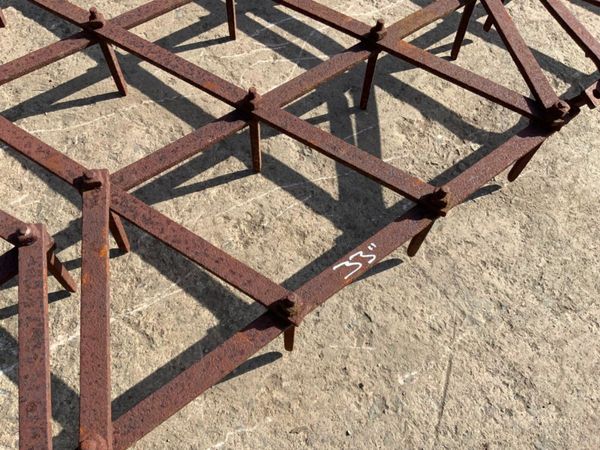 4 SECTION TRAILED PIN HARROW.........129s 383723328