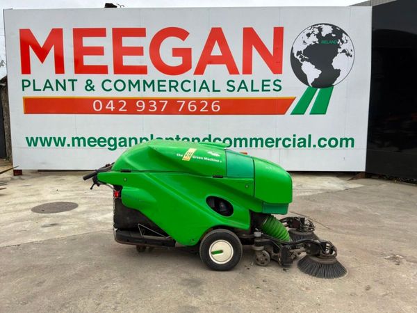 GREEN MACHINE 414 PEDESTRIAN SWEEPER... 383734396