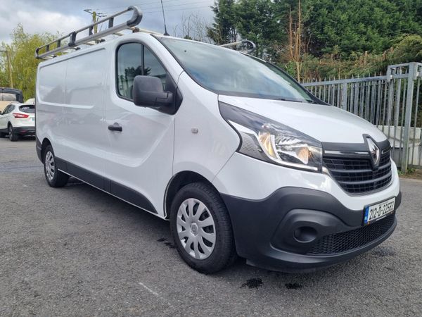 Renault Trafic 2021 383864131