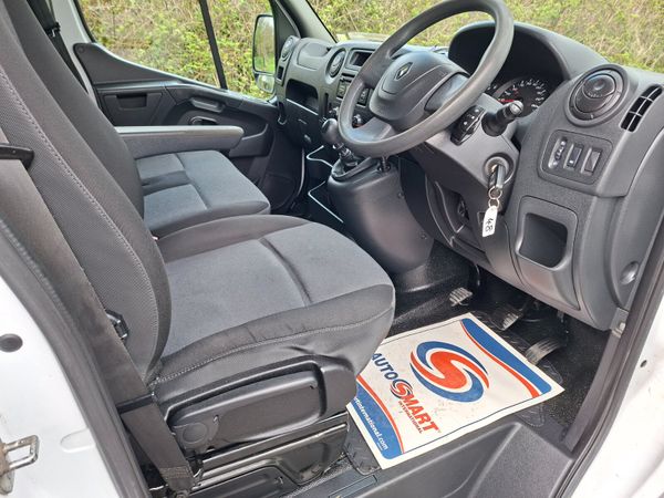 Renault Master 191 MWB 2.3L   Excellent Condition 383867913