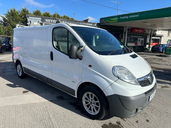 Vauxhall Vivaro 2014 New D OE 02/27 383880766
