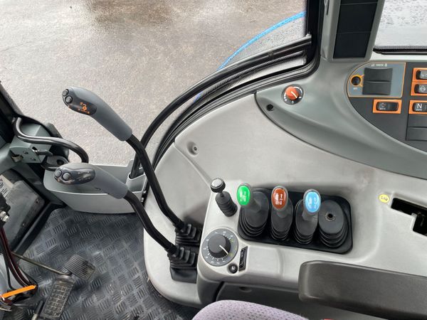 2015 Valtra N103 HiTech 383882581