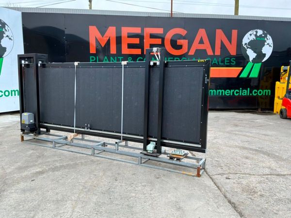 UNUSED 13ft SLIDING ENTRANCE GATES.....1376p. 383883885