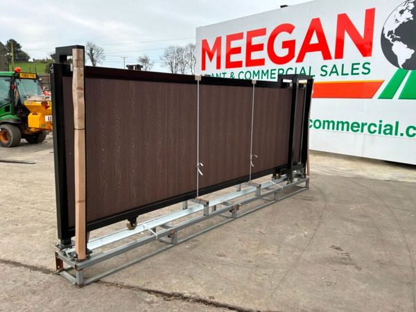 13ft REMOTE CONTROL SLIDING GATE..........1377p. 383883908