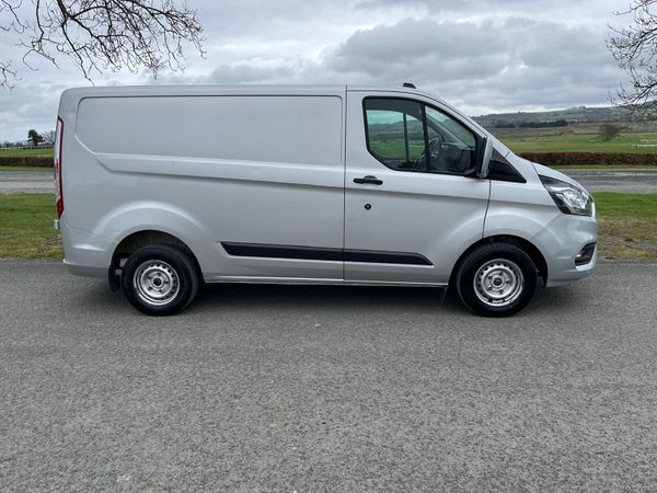 Ford Transit Custom 2022 383899478