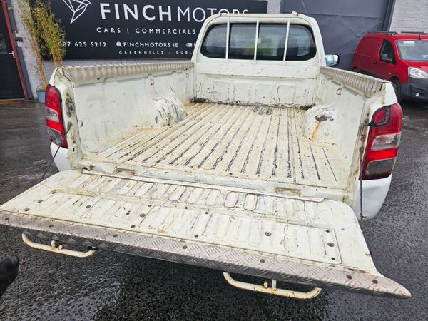 MITSUBISHI L200 SINGLE CAB 383804221