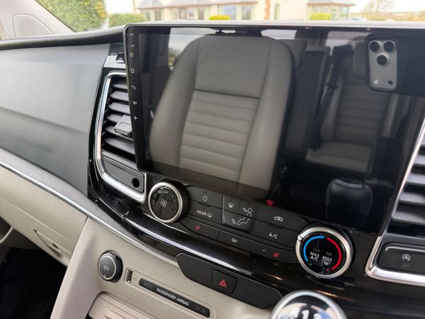 Ford Transit Tourneo 8 seater 383805556