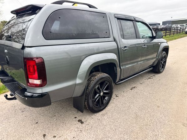 182 Volkswagen Amarok Black Ed Minter***** 383963412