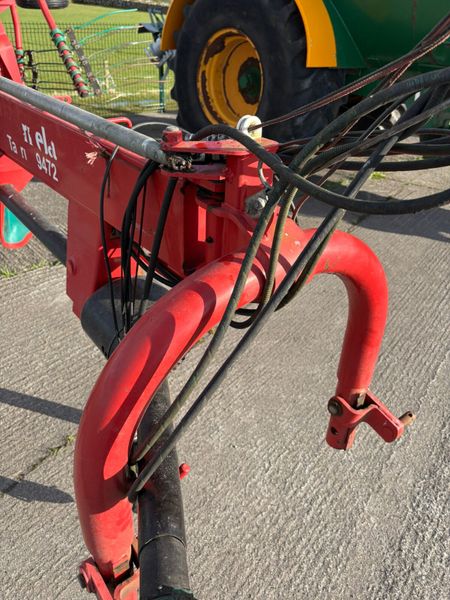 2015 Kverneland Rake 383975866