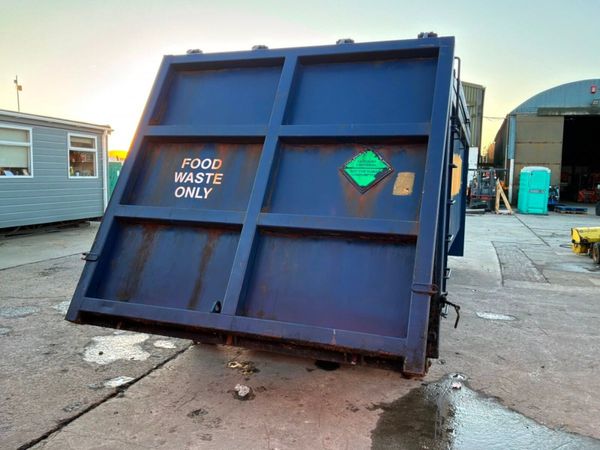 FOOD GRADE DIGESTER HOOK LOADER SKIP...700p. 383987505