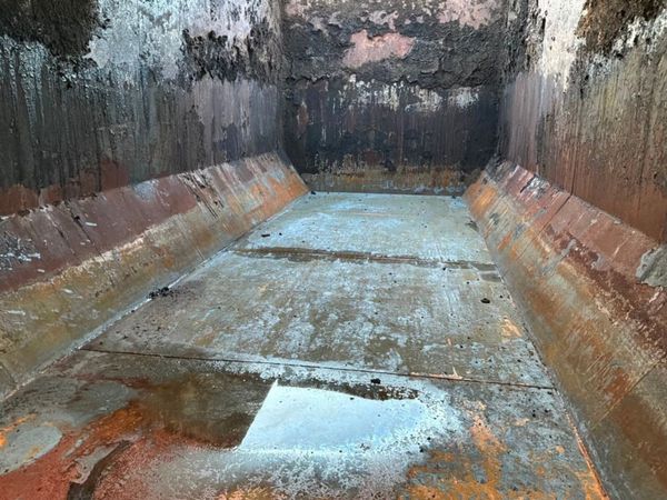 FOOD GRADE DIGESTER HOOK LOADER SKIP...700p. 383987510