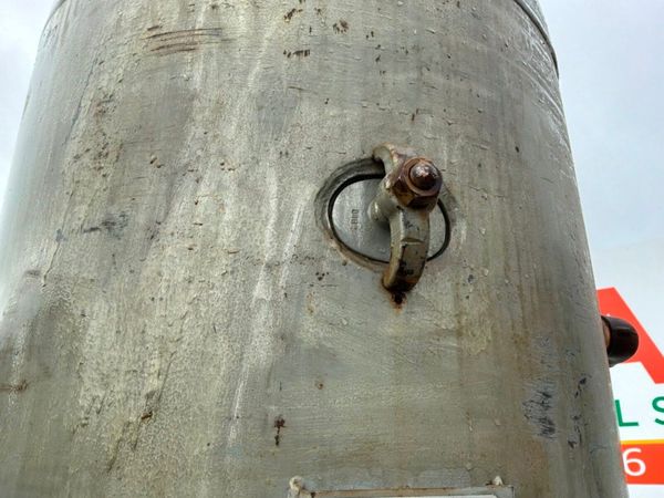 880lts UPRIGHT AIR COMPRESSOR TANK......1052p 384079598