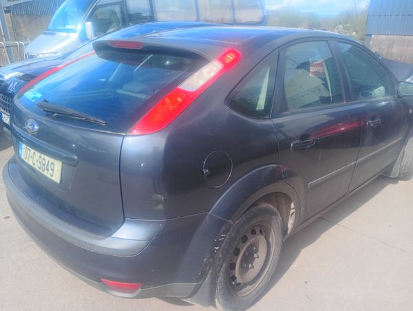 Ford focus 07 and 08 384091937
