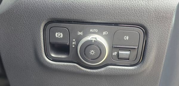 IN STOCK – 2025 PRICING – Vito 119E Select Auto 384007751