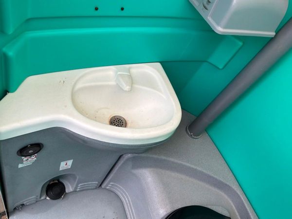 PORTABLE LOO / SELF BUILD SITE TOILET....1043. 384027759