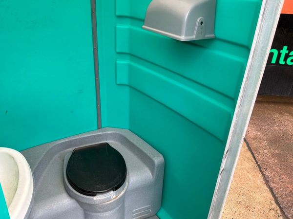 PORTABLE LOO / SELF BUILD SITE TOILET....1043. 384027853